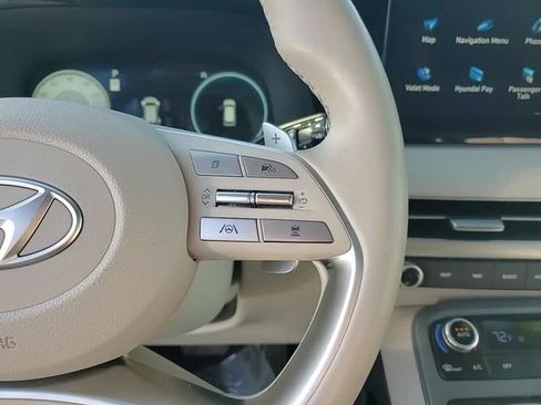 Used 2024 Hyundai Palisade Limited image 17