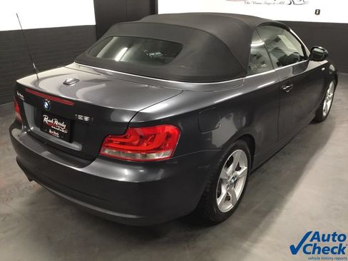 Used 2013 BMW 128i Convertible RWD image 22