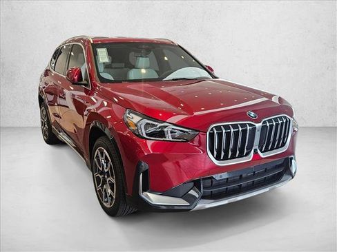 Used 2026 BMW X1 xDrive28i AWD/4WD image 3