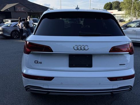 Used 2023 Audi Q5 2.0T Premium w/ Convenience Package AWD/4WD image 15