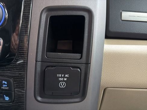 Used 2018 RAM 3500 Laramie Longhorn image 45