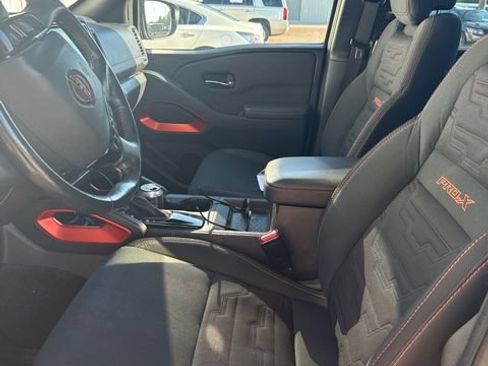 Used 2024 Nissan Frontier Pro-X RWD image 10