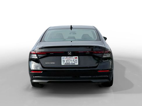 Certified 2023 Honda Accord LX image 4