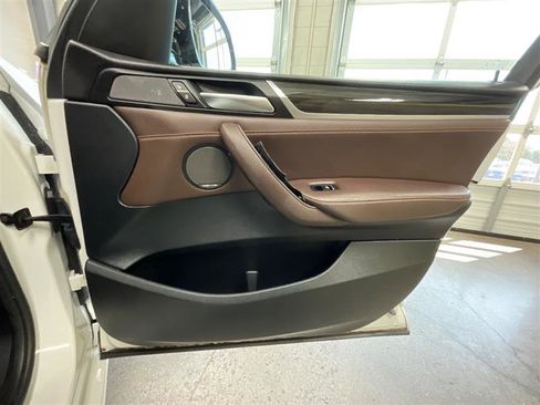 Used 2017 BMW X3 sDrive28i image 26