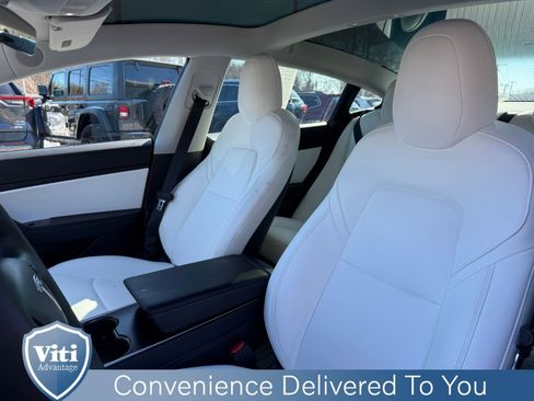 Used 2020 Tesla Model 3 Long Range image 18