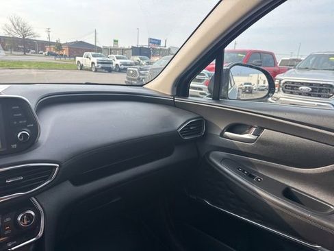 Used 2020 Hyundai Santa Fe SEL w/ Convenience Package image 20