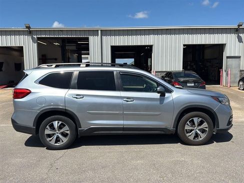 Used 2021 Subaru Ascent Premium AWD/4WD image 1
