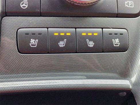 Used 2023 Hyundai Santa Fe Calligraphy image 29