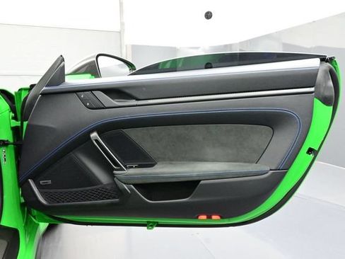 Certified 2026 Porsche 911 GT3 RWD image 15