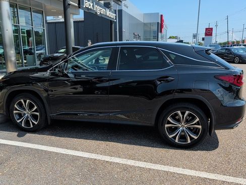 Used 2022 Lexus RX 350 FWD w/ Premium Package image 4