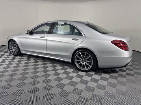 Used 2020 Mercedes-Benz S 560 4MATIC Sedan image 12