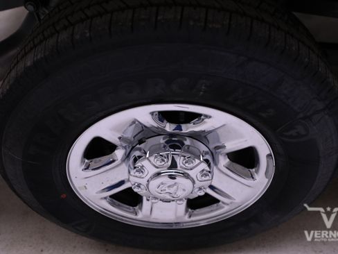 New 2026 RAM 2500 Tradesman AWD/4WD image 32
