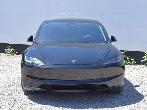 Used 2024 Tesla Model 3 Long Range AWD/4WD image 7