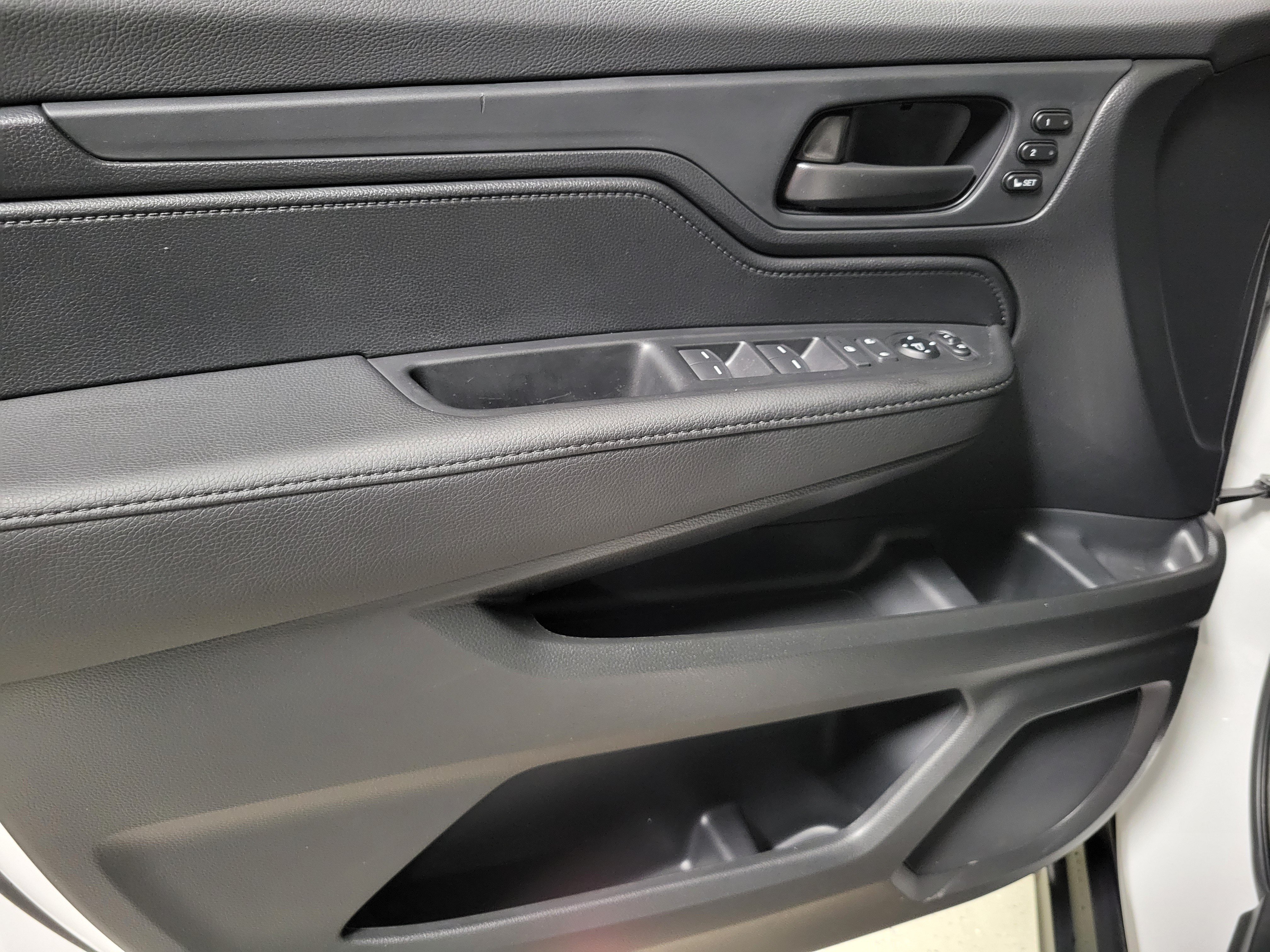 Certified 2026 Honda Odyssey EX-L image 19