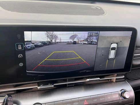 Used 2024 Hyundai Kona Limited image 26