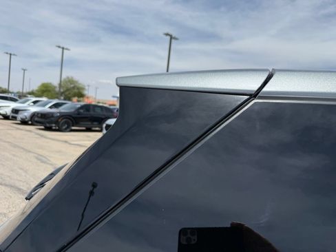 Used 2024 Chevrolet Equinox LT AWD/4WD image 6