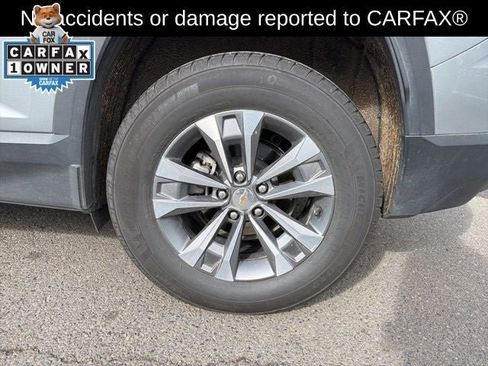 Used 2025 Chevrolet Equinox LT w/ Convenience Package II image 4