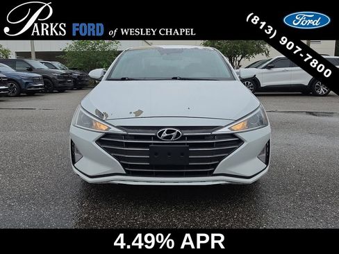 Used 2019 Hyundai Elantra SEL w/ Cargo Package FWD image 3