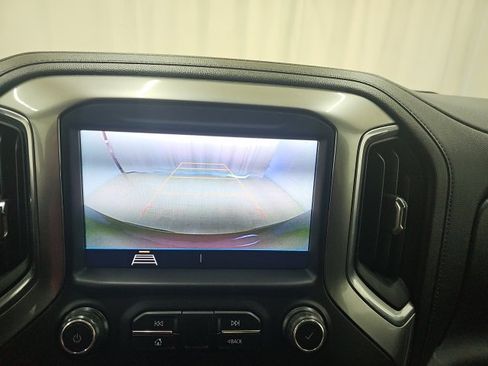 Used 2019 Chevrolet Silverado 1500 LT image 6