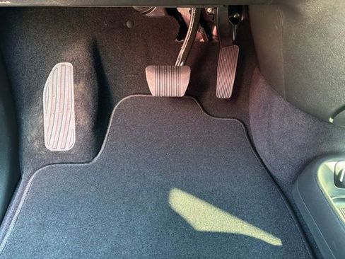 New 2026 Chrysler Pacifica Select image 17