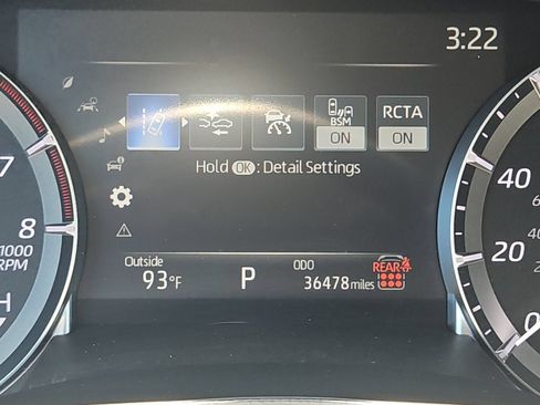 Certified 2025 Toyota Highlander LE FWD image 26