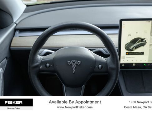 Used 2021 Tesla Model Y Long Range AWD/4WD image 16