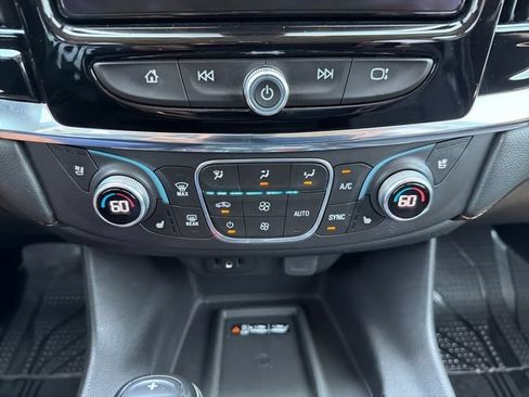 Used 2018 Chevrolet Traverse Premier w/ Redline Edition FWD image 14