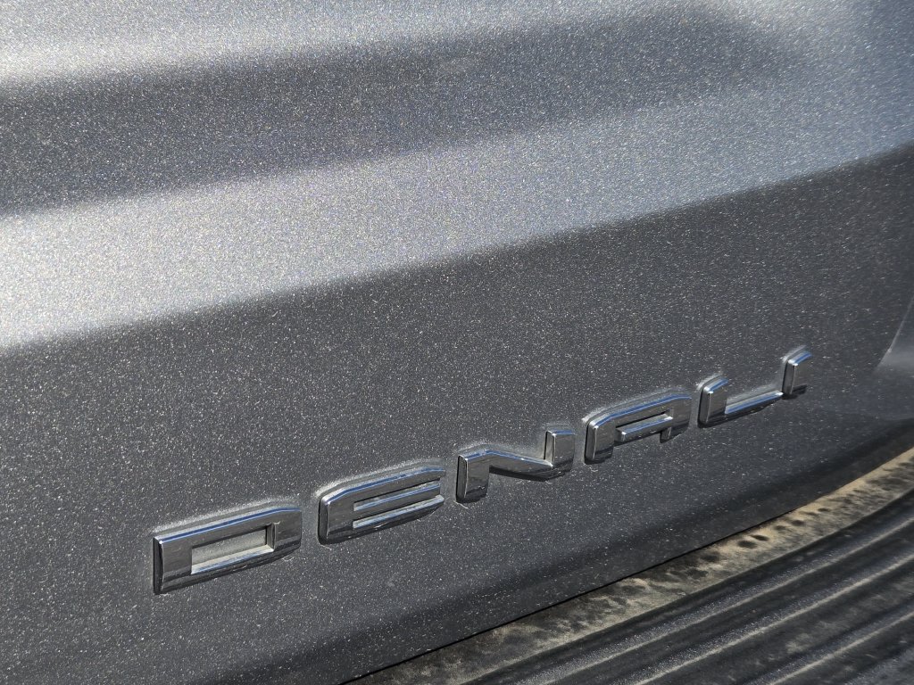 Used 2024 GMC Yukon Denali w/ Max Trailering Package AWD/4WD image 13