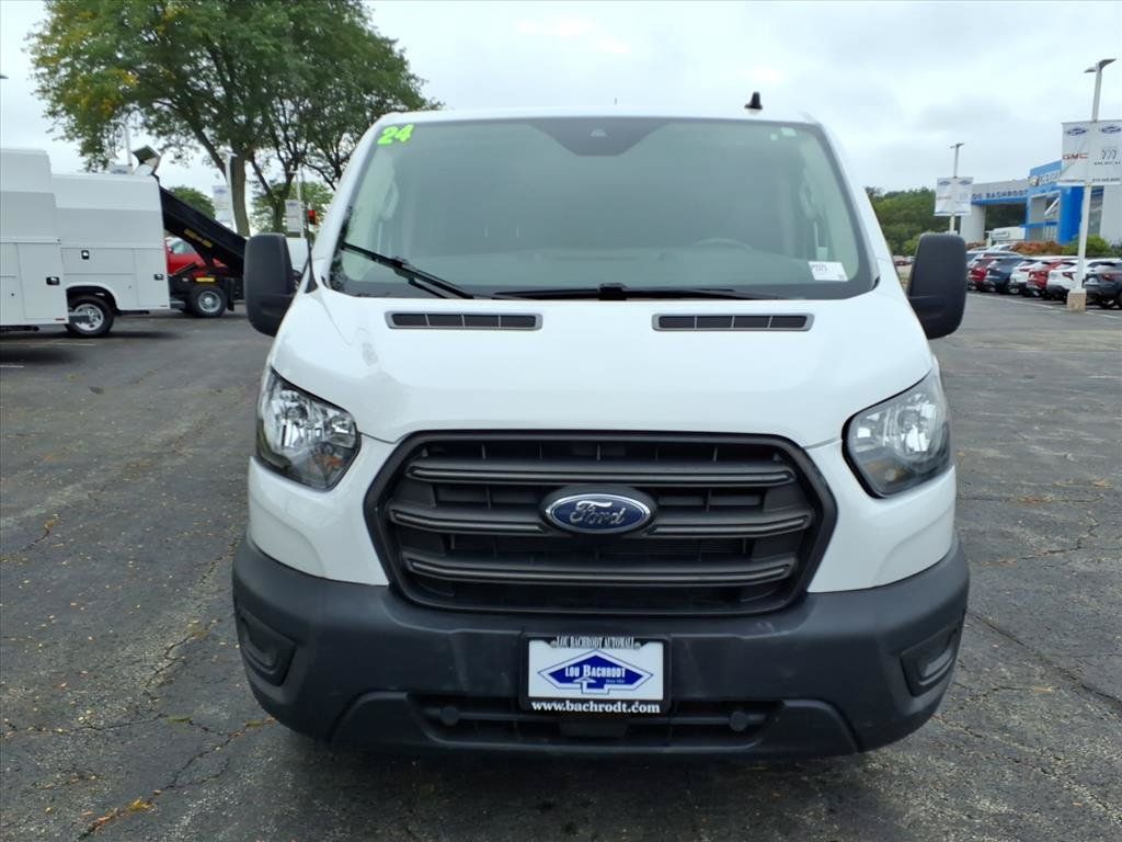 Used 2024 Ford Transit 150 Low Roof RWD image 2