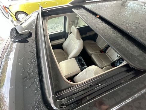 Used 2024 Ford Expedition Max Limited image 44