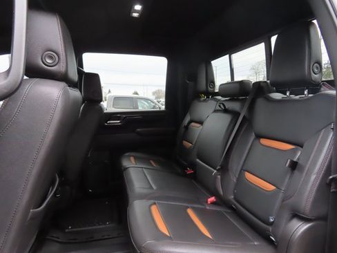 Used 2024 GMC Sierra 2500 AT4 w/ AT4 Preferred Package image 22