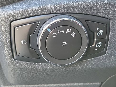 Certified 2020 Ford EcoSport SE w/ SE Convenience Package image 19