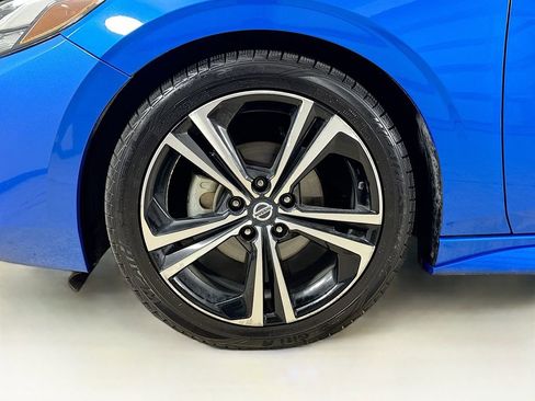 Used 2023 Nissan Sentra SR w/ Electronics Package FWD image 26