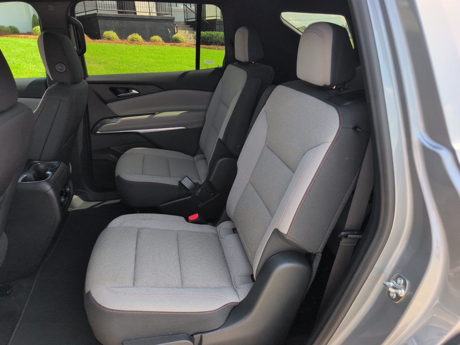 Used 2026 Chevrolet Traverse LT w/ Driver Confidence Package FWD image 16