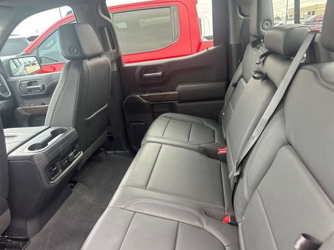 Used 2019 Chevrolet Silverado 1500 LT Trail Boss AWD/4WD image 7
