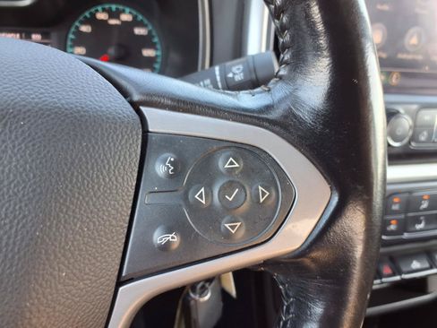 Used 2022 Chevrolet Colorado LT w/ Fleet Safety Package RWD image 16