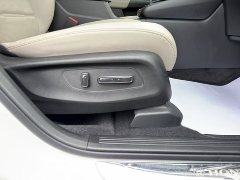 Used 2024 Honda CR-V EX-L image 19