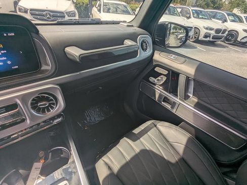 Certified 2025 Mercedes-Benz G 63 AMG 4MATIC image 4