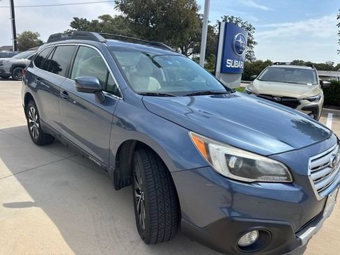 Used 2017 Subaru Outback 2.5i Limited AWD/4WD image 1