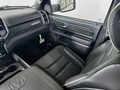 Used 2026 RAM 1500 Laramie AWD/4WD image 24