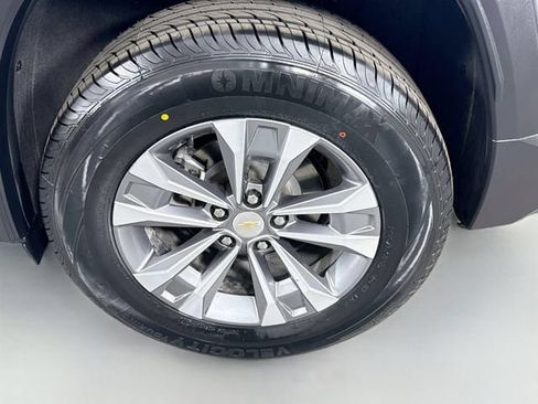 Used 2025 Chevrolet Equinox LT FWD image 31