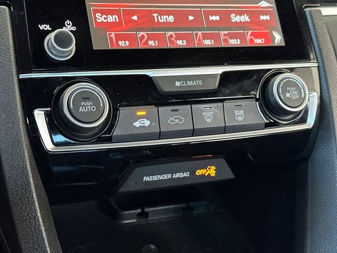 Used 2020 Honda Civic Sport image 19