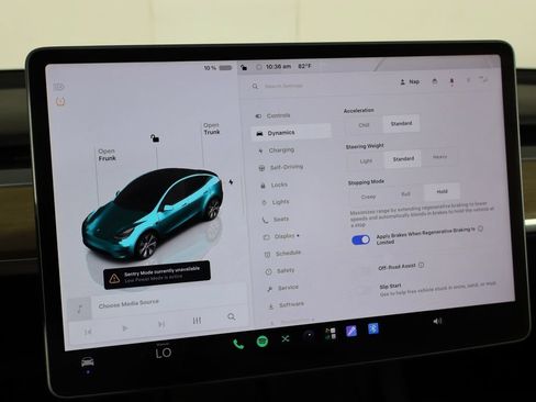 Used 2022 Tesla Model Y Long Range AWD/4WD image 28