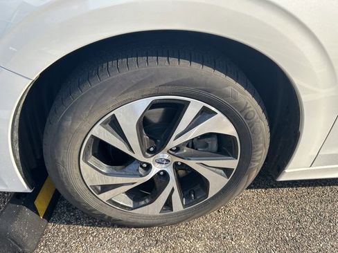 Used 2020 Subaru Legacy Premium image 10