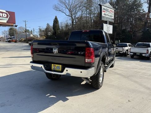 Used 2014 RAM 3500 SLT w/ Luxury Group image 6
