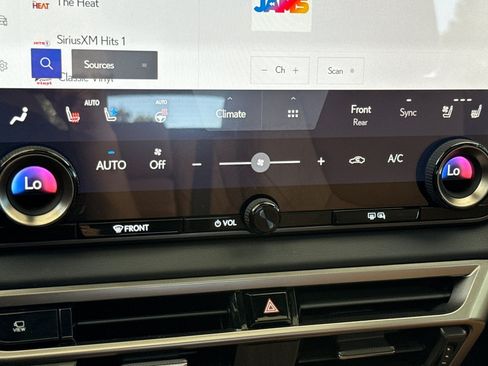 Certified 2024 Lexus RX 350 Premium FWD image 26
