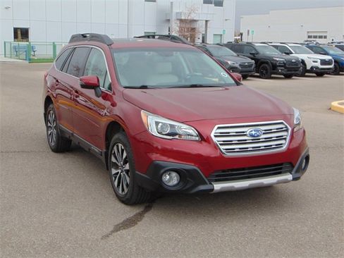 Used 2016 Subaru Outback 2.5i Limited image 9