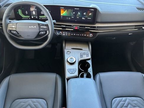 New 2026 Kia Sportage X-Line AWD/4WD image 16