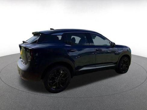 Used 2026 Nissan Kicks SR AWD/4WD image 14