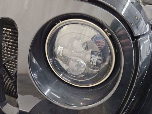 Used 2012 Jeep Wrangler Unlimited Sahara w/ Dual Top Group image 17